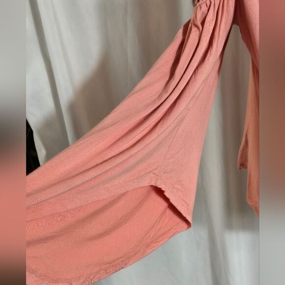 Boston Proper Women's Coral Crochet Bell Sleeve Cold Shoulder Top - Picture 6 of 8